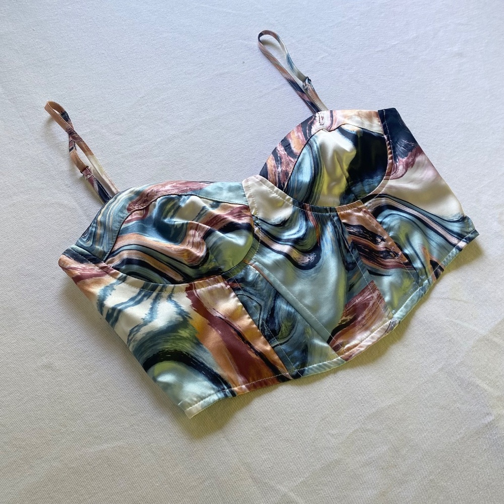 Kendall & Kylie Marbled Corset Crop Top Small NWOT Silky Feminine Festival Fun